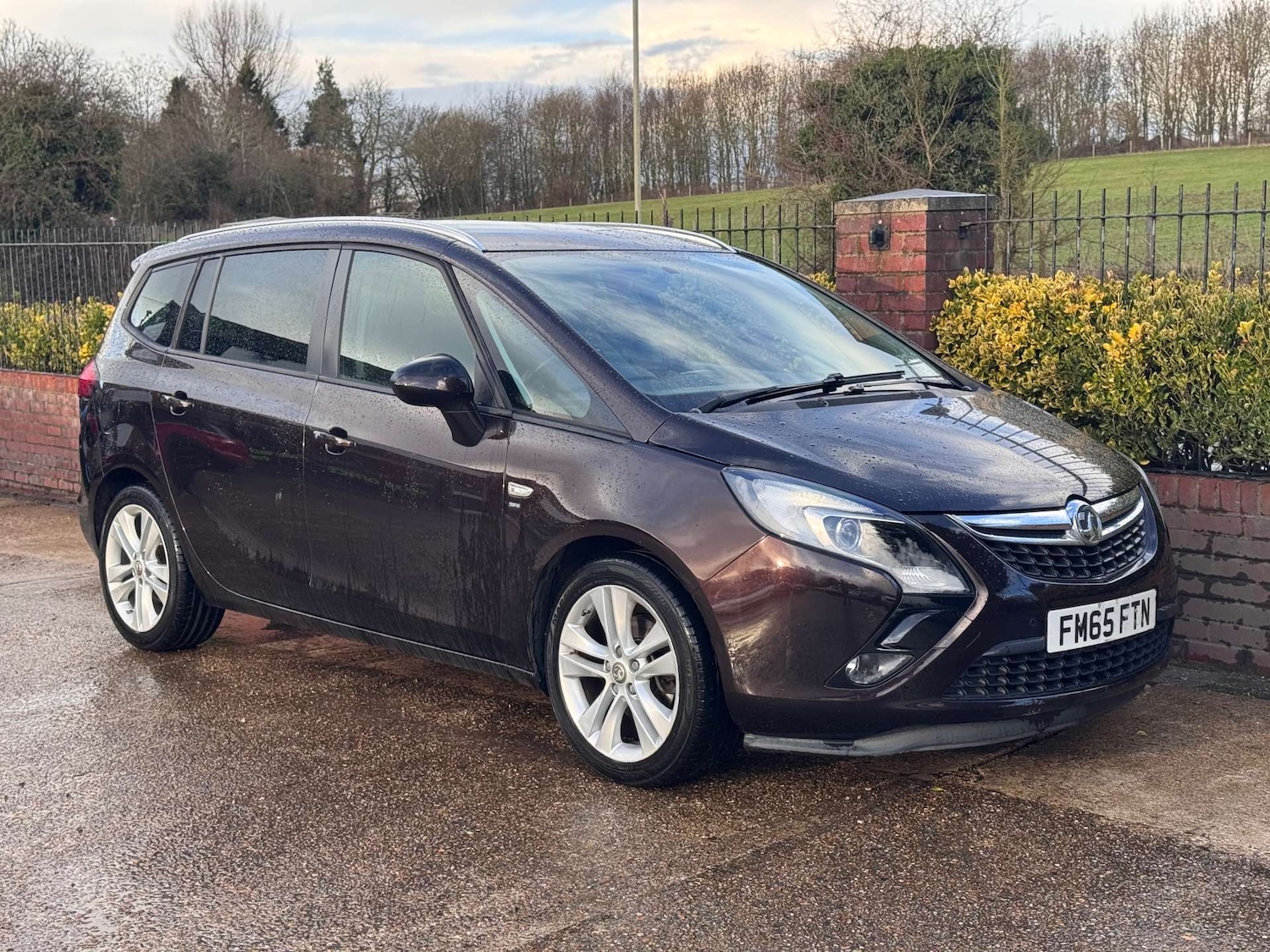 Used Vauxhall Zafira 2016 for sale - 77610621: Photo 2