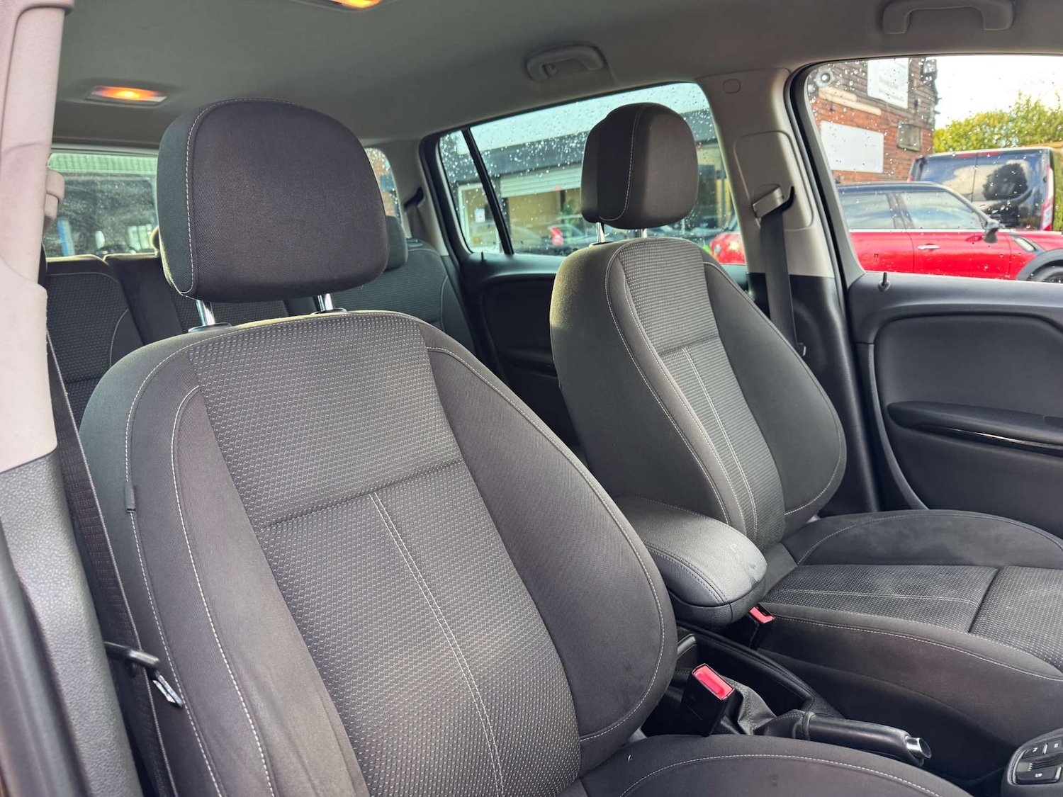 Used Vauxhall Zafira 2016 for sale - 77610621: Photo 34