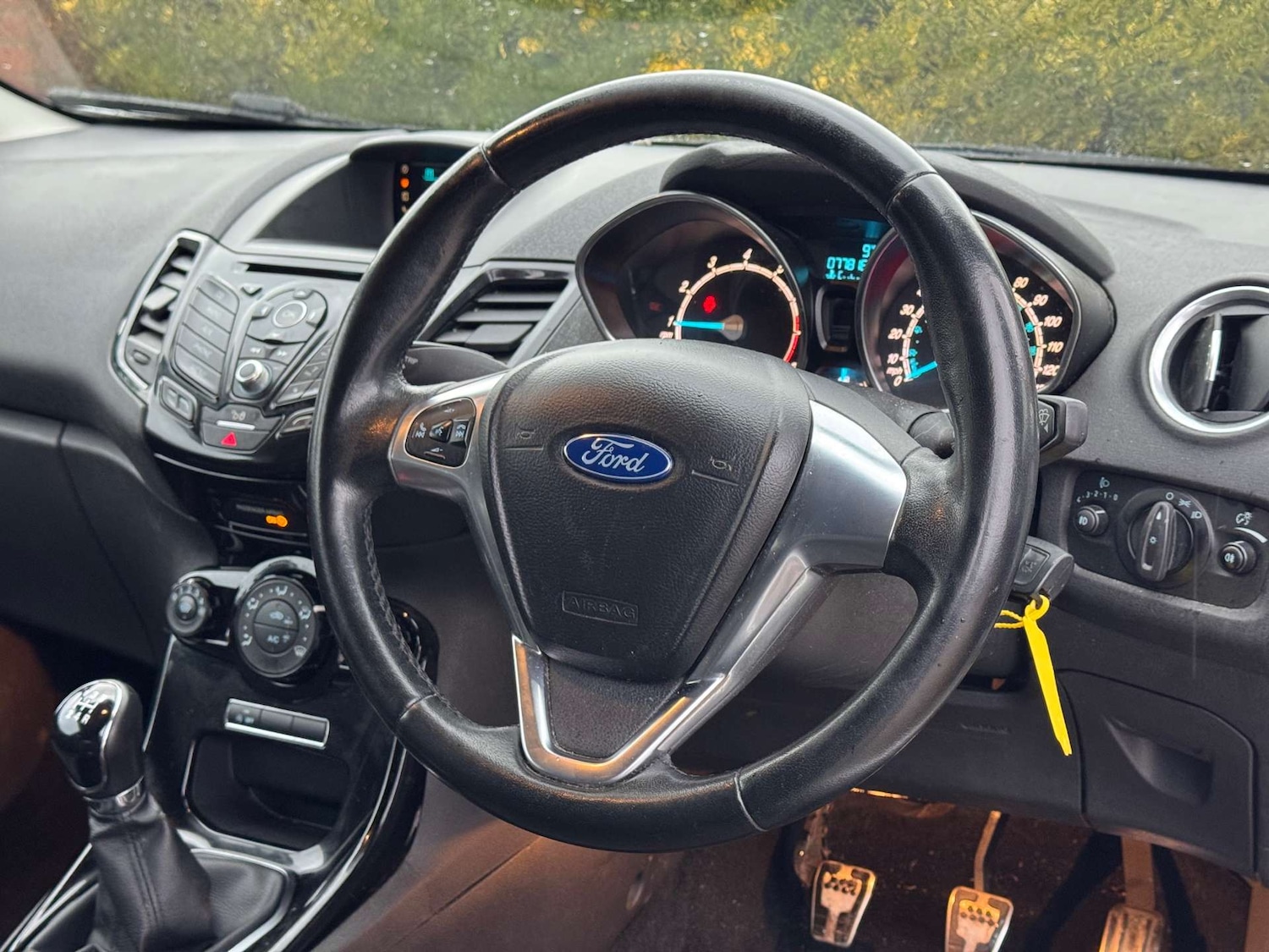 Used Ford Fiesta 2015 for sale - 77276736: Photo 14