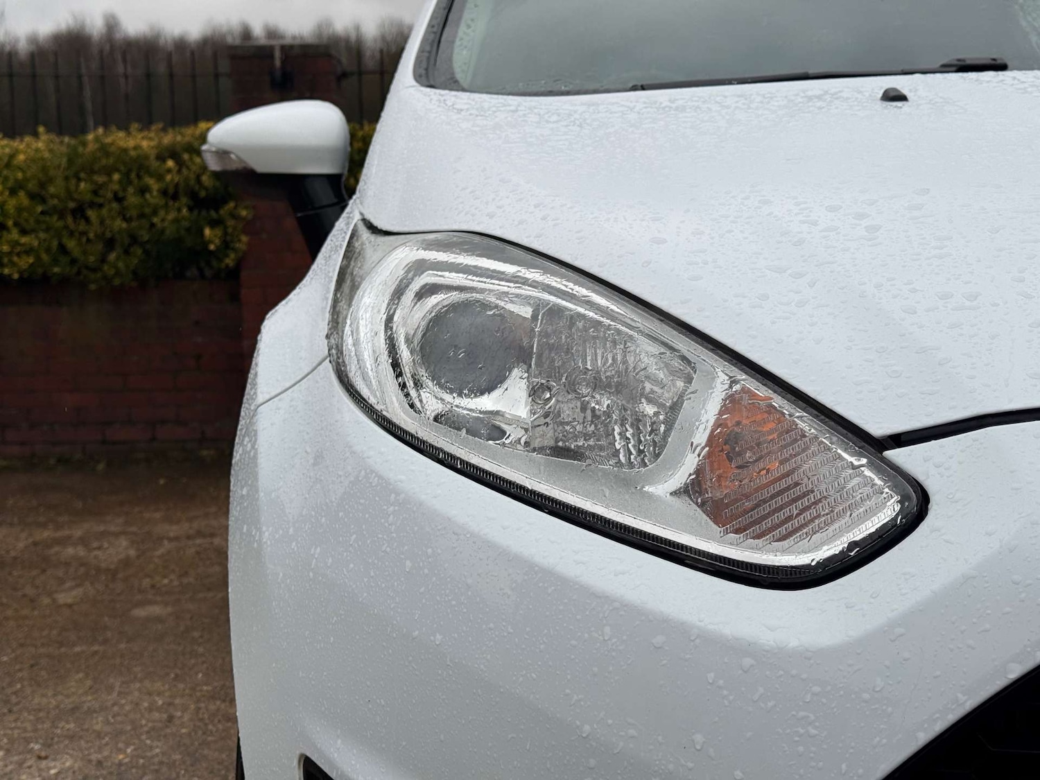 Used Ford Fiesta 2015 for sale - 77276736: Photo 2