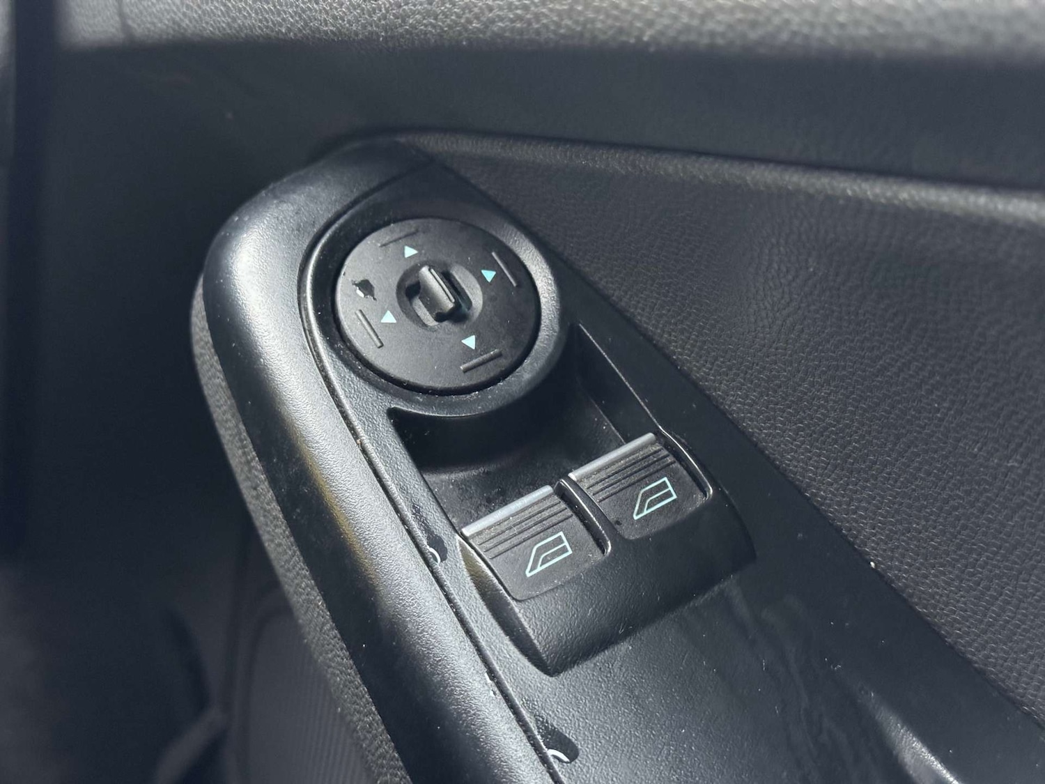 Used Ford Fiesta 2015 for sale - 77276736: Photo 20