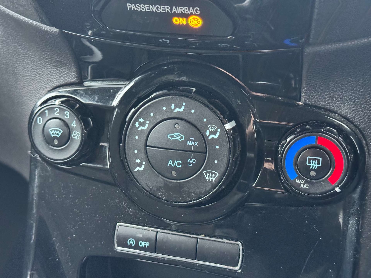 Used Ford Fiesta 2015 for sale - 77276736: Photo 23