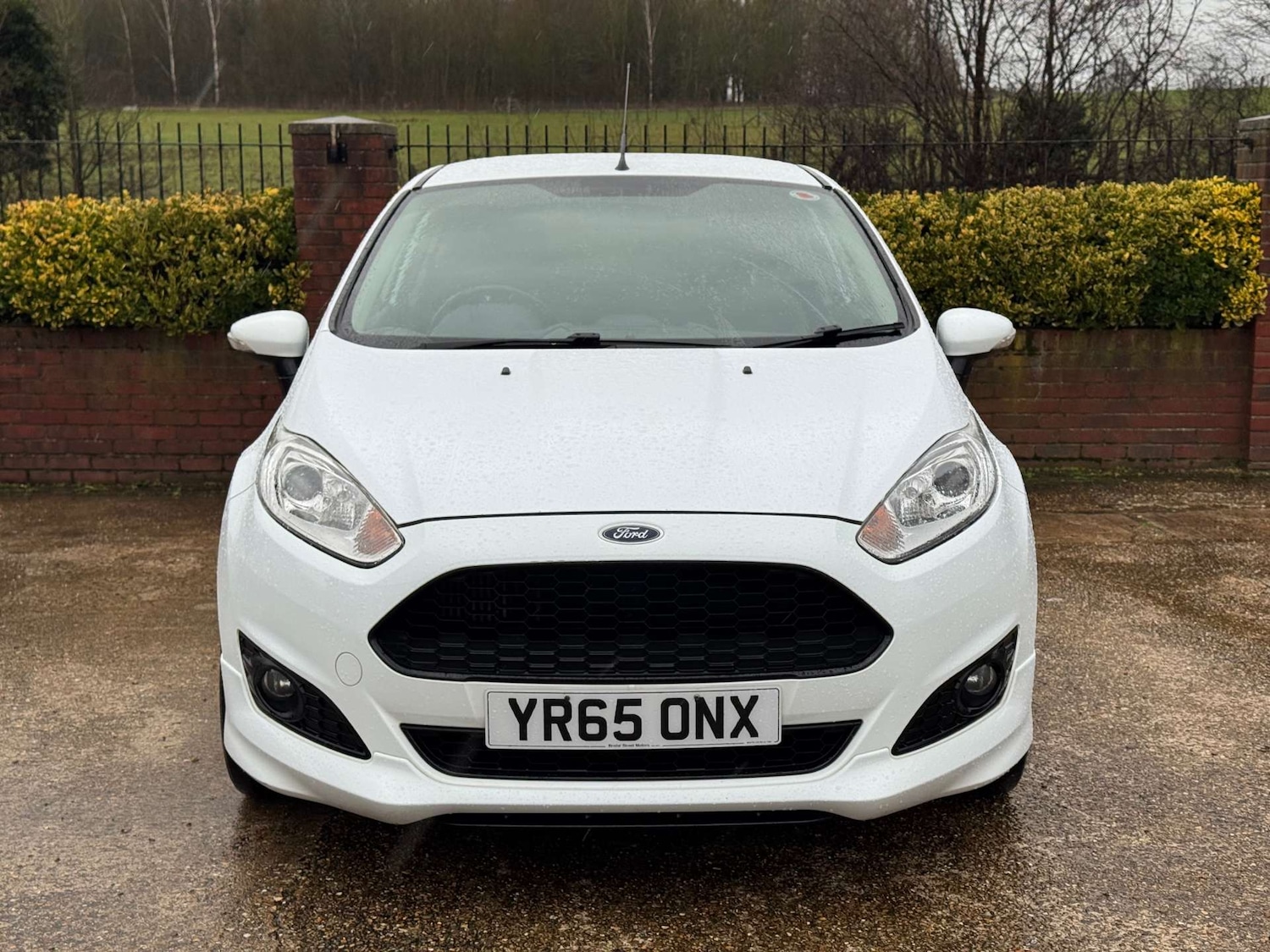 Used Ford Fiesta 2015 for sale - 77276736: Photo 4