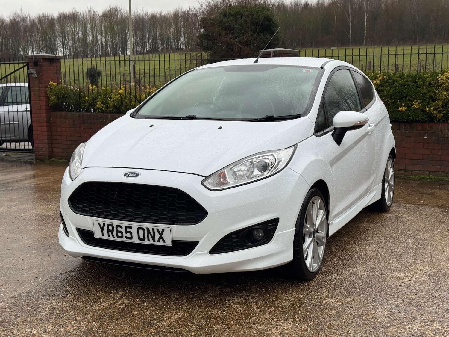 Used Ford Fiesta 2015 for sale - 77276736: Photo 5