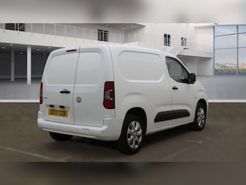 Used Vauxhall Combo 2021 for sale - 76148243: Photo