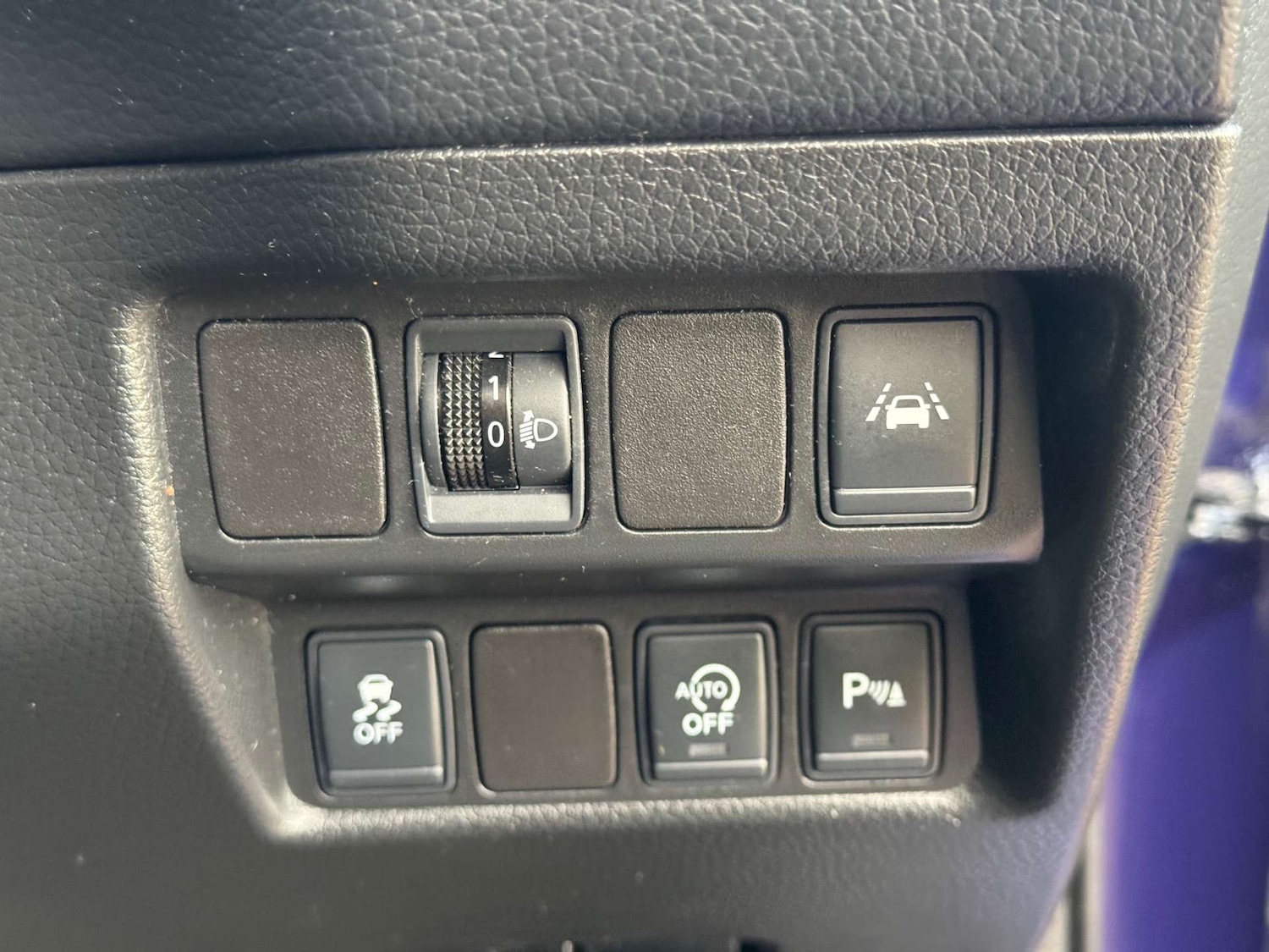 Used Nissan Qashqai 2015 for sale - 77446396: Photo 24