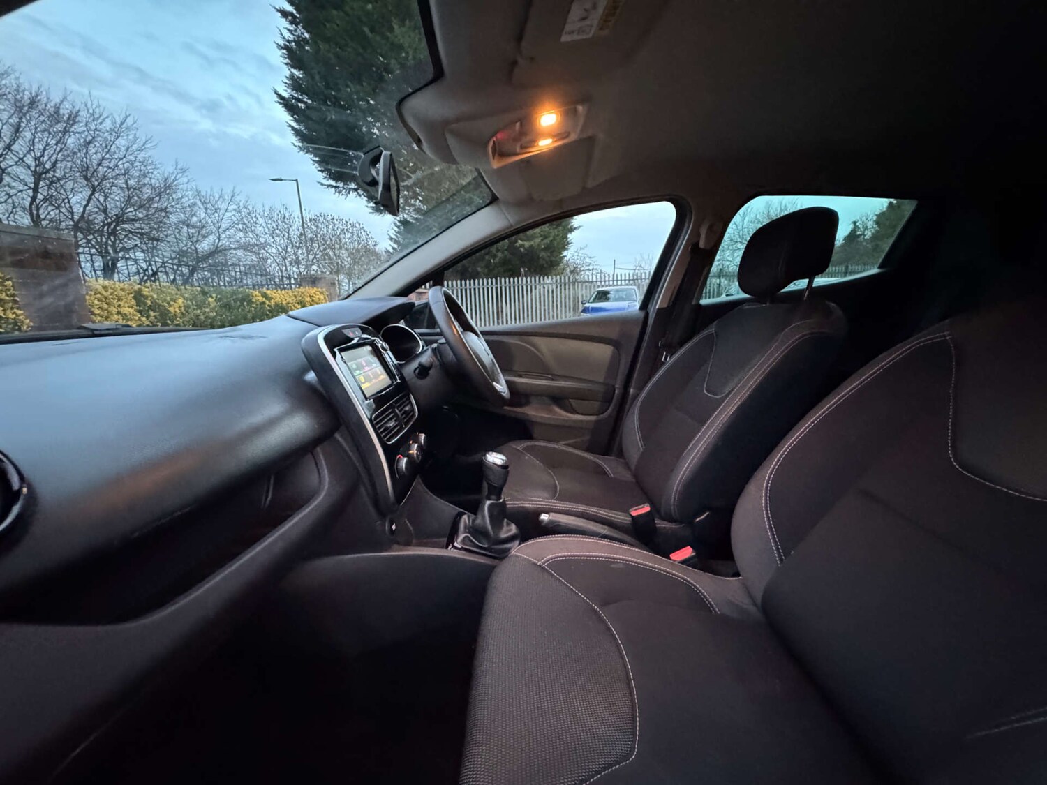 Used Renault Clio 2019 for sale - 77735088: Photo 16