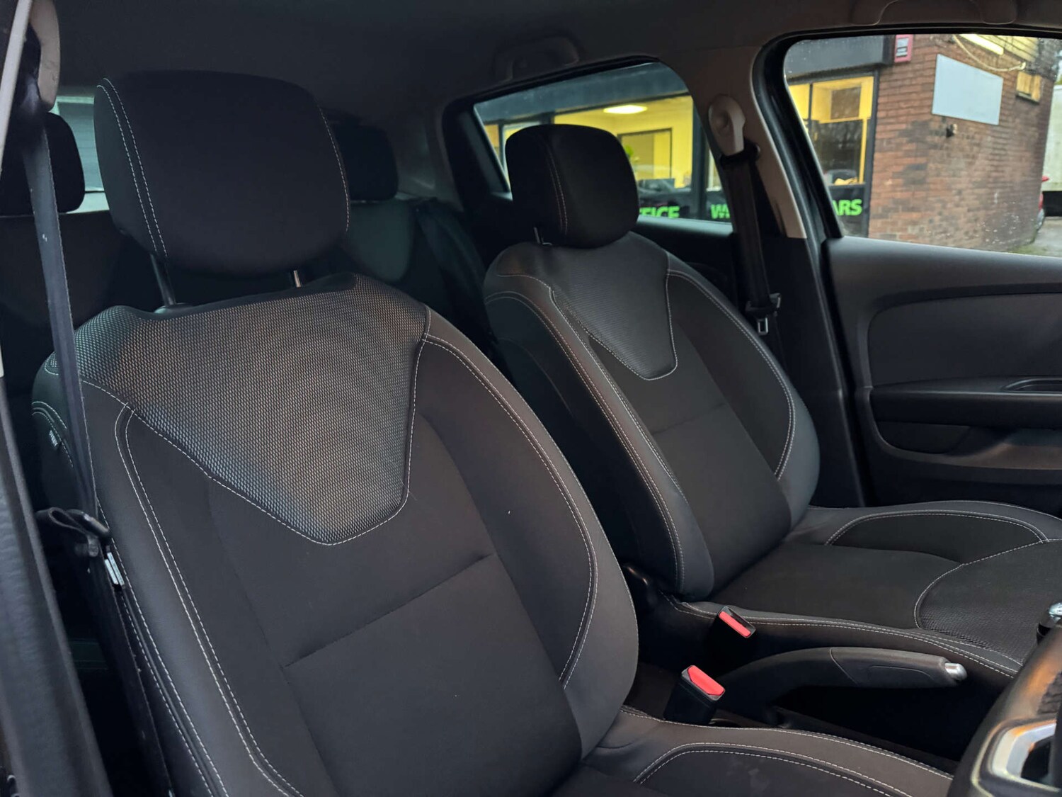 Used Renault Clio 2019 for sale - 77735088: Photo 17