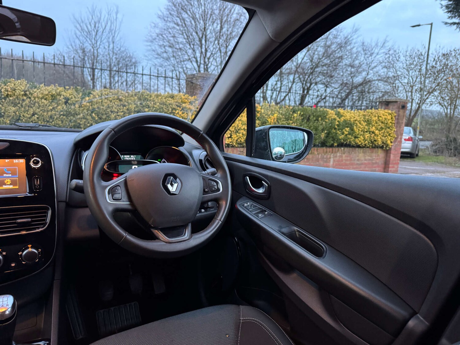 Used Renault Clio 2019 for sale - 77735088: Photo 34