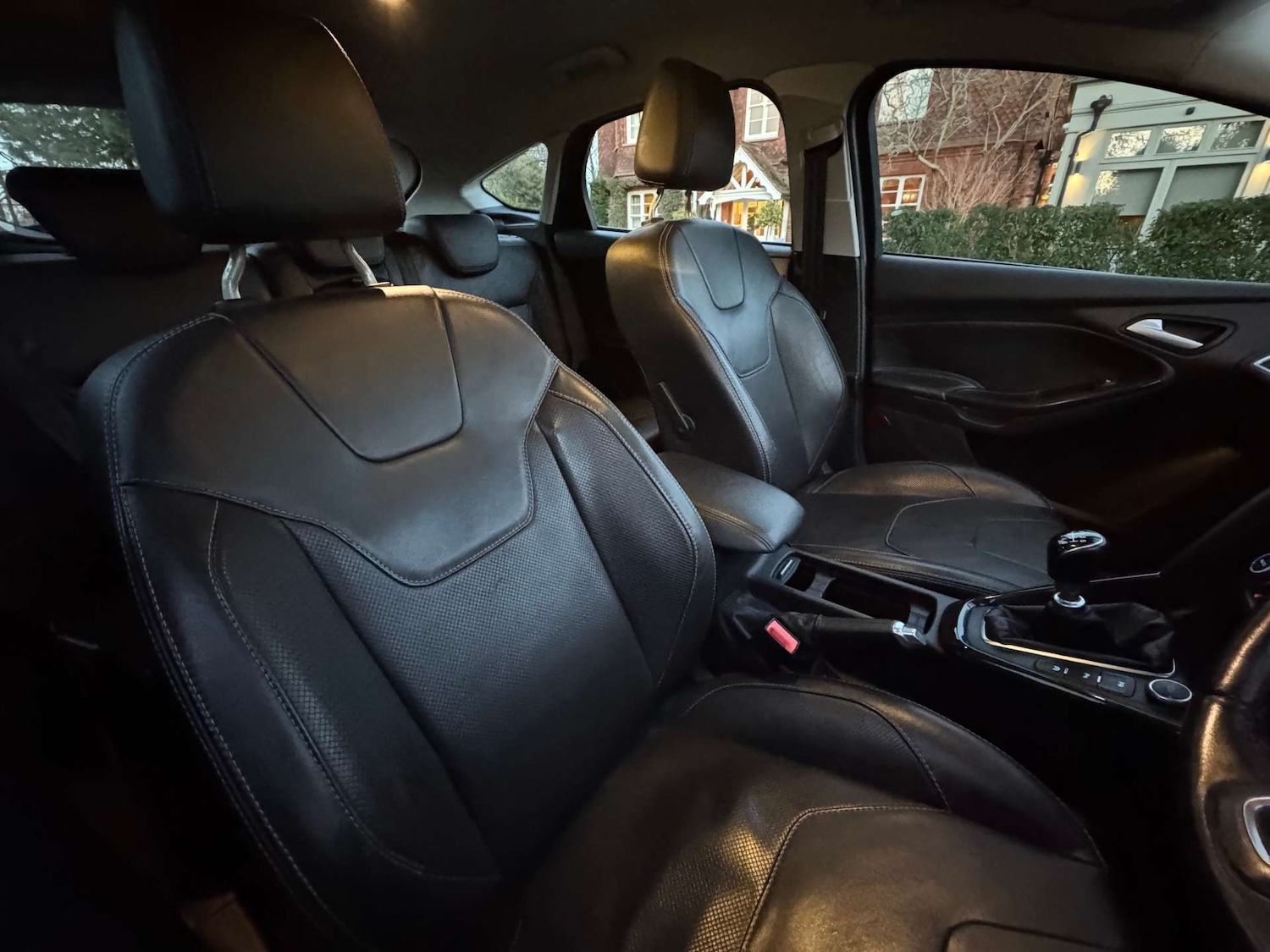 Used Ford Focus 2015 for sale - 76829815: Photo 15