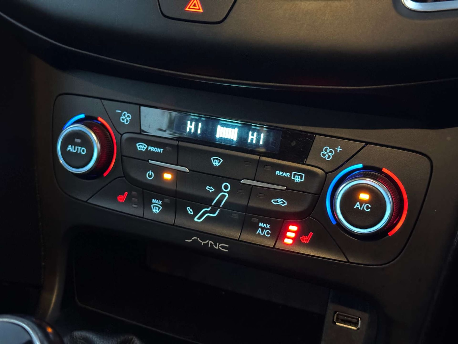 Used Ford Focus 2015 for sale - 76829815: Photo 28