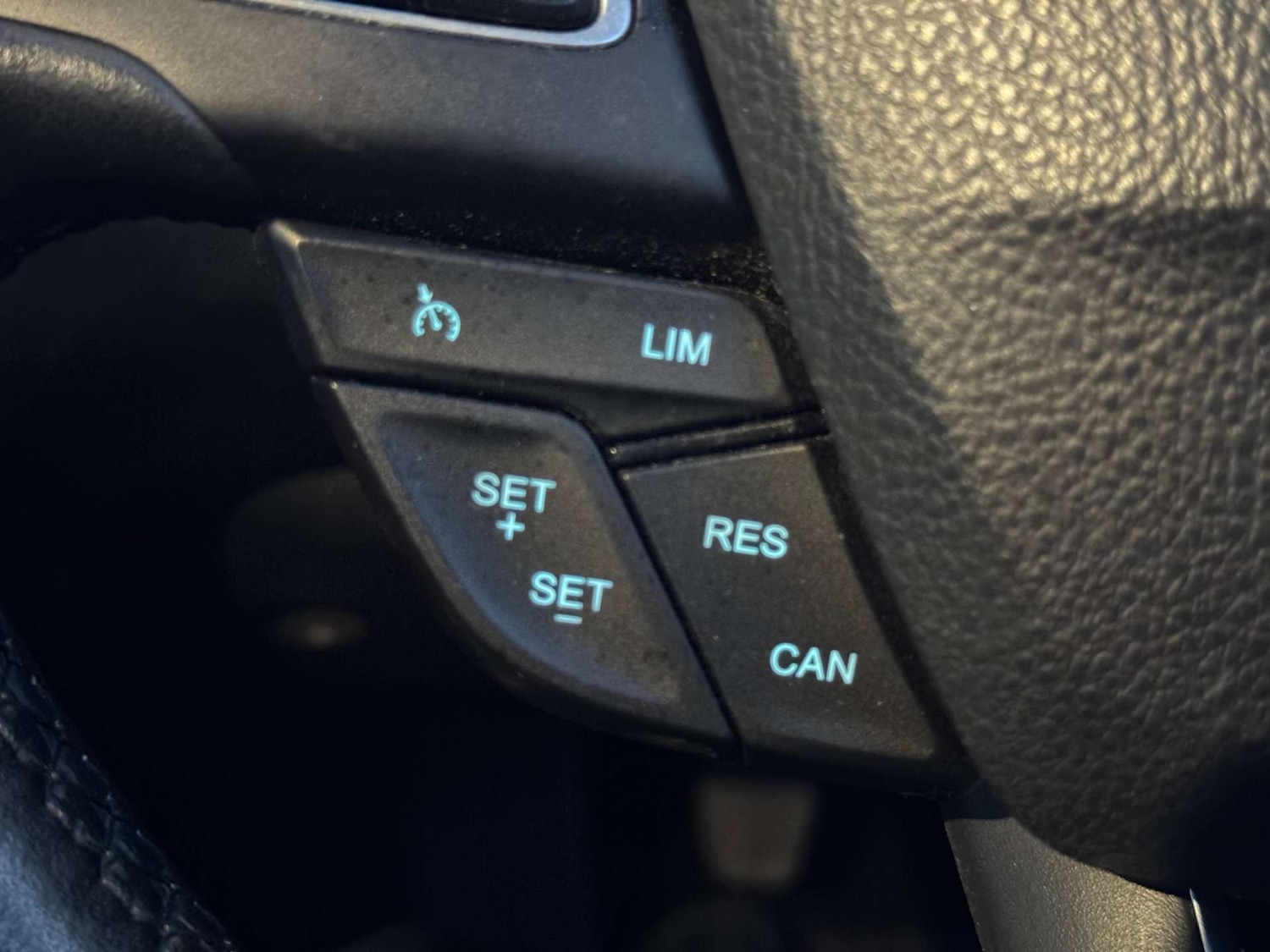 Used Ford Focus 2015 for sale - 76829815: Photo 32