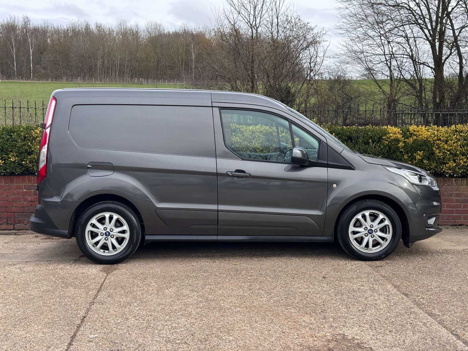 Used Ford Transit Connect 2019 for sale - 77591905: Photo 7