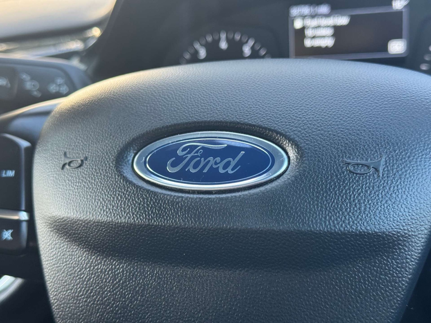 Used Ford Fiesta 2018 for sale - 76670478: Photo 27