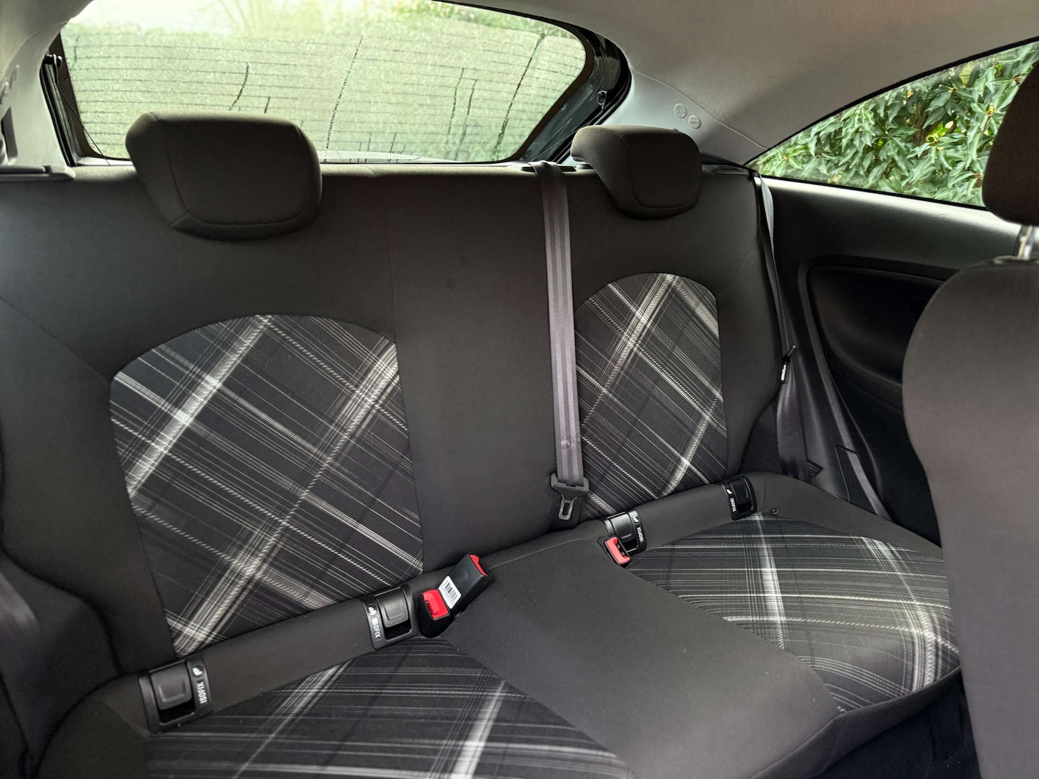 Used Vauxhall Corsa 2016 for sale - 76837450: Photo 24