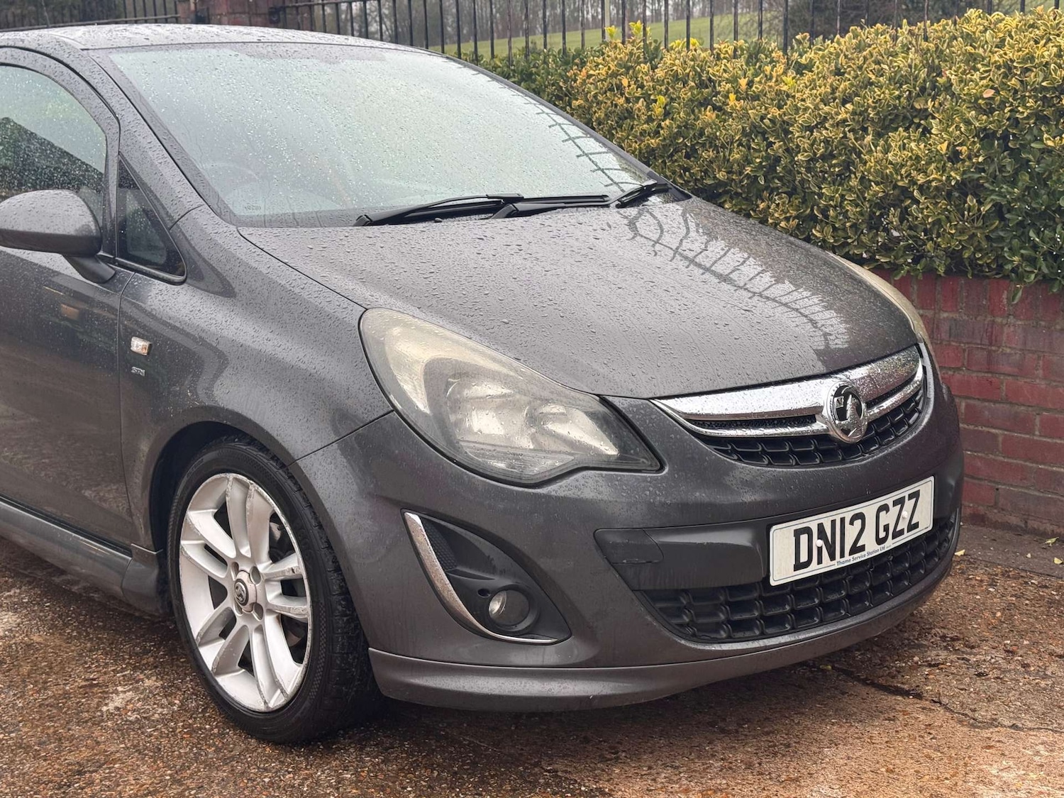 Used Vauxhall Corsa 2012 for sale - 78150104: Photo 2