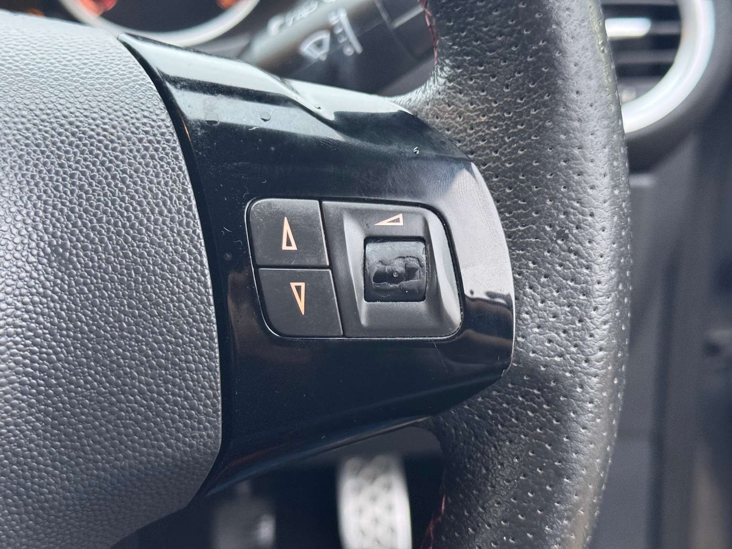 Used Vauxhall Corsa 2012 for sale - 78150104: Photo 28