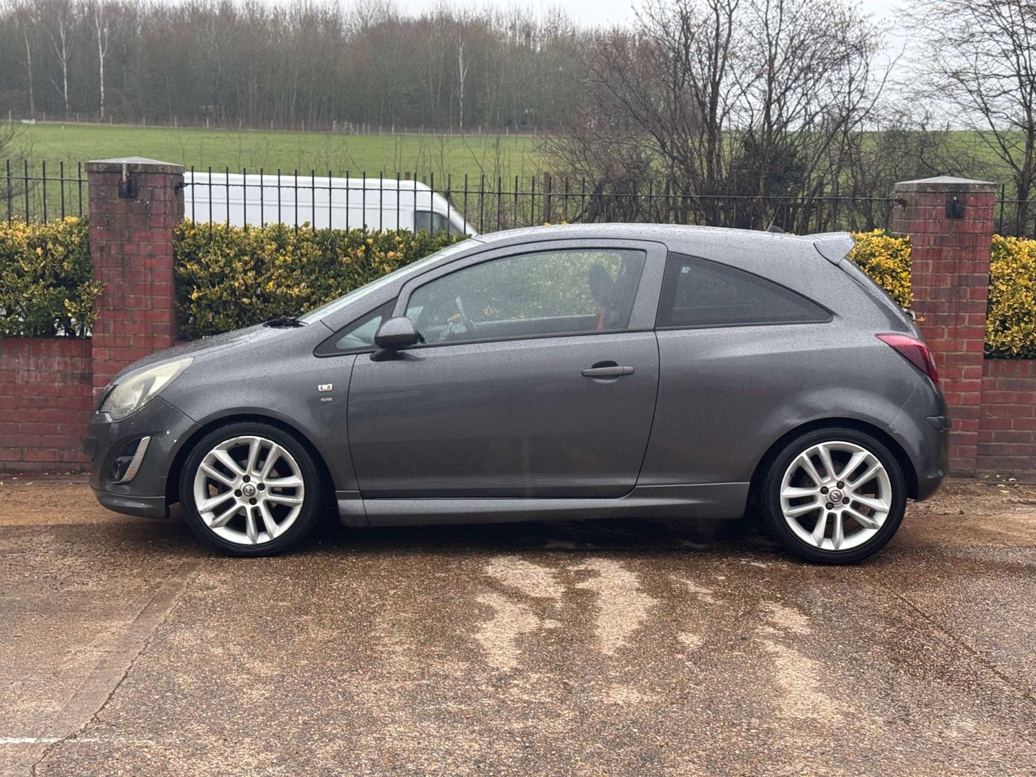 Used Vauxhall Corsa 2012 for sale - 78150104: Photo 8