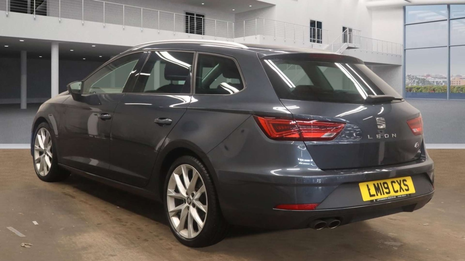 Used SEAT Leon 2019 for sale - 76382735: Photo 3