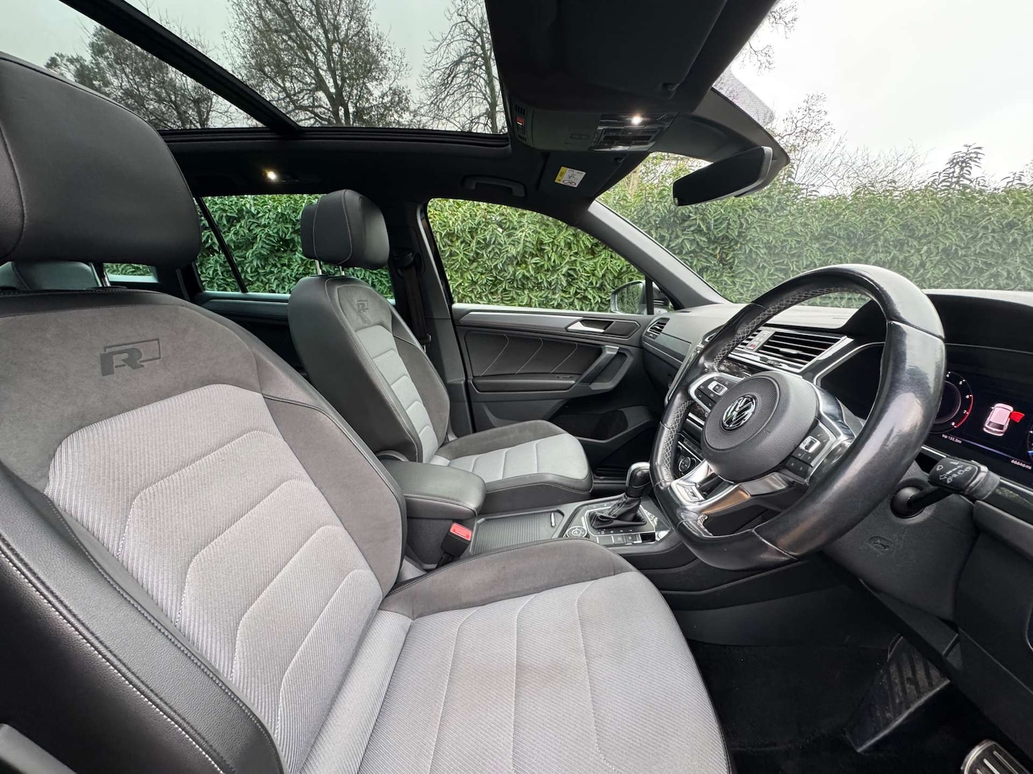 Used Volkswagen Tiguan 2020 for sale - 76739843: Photo 10