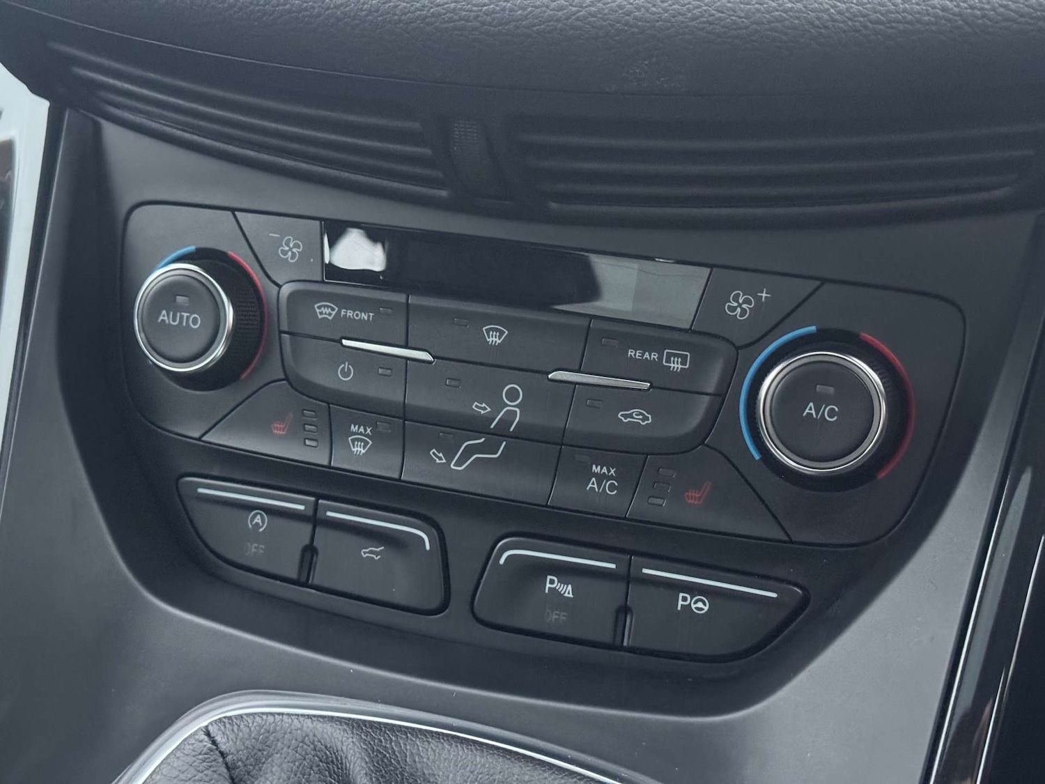 Used Ford Kuga 2018 for sale - 76427153: Photo 15