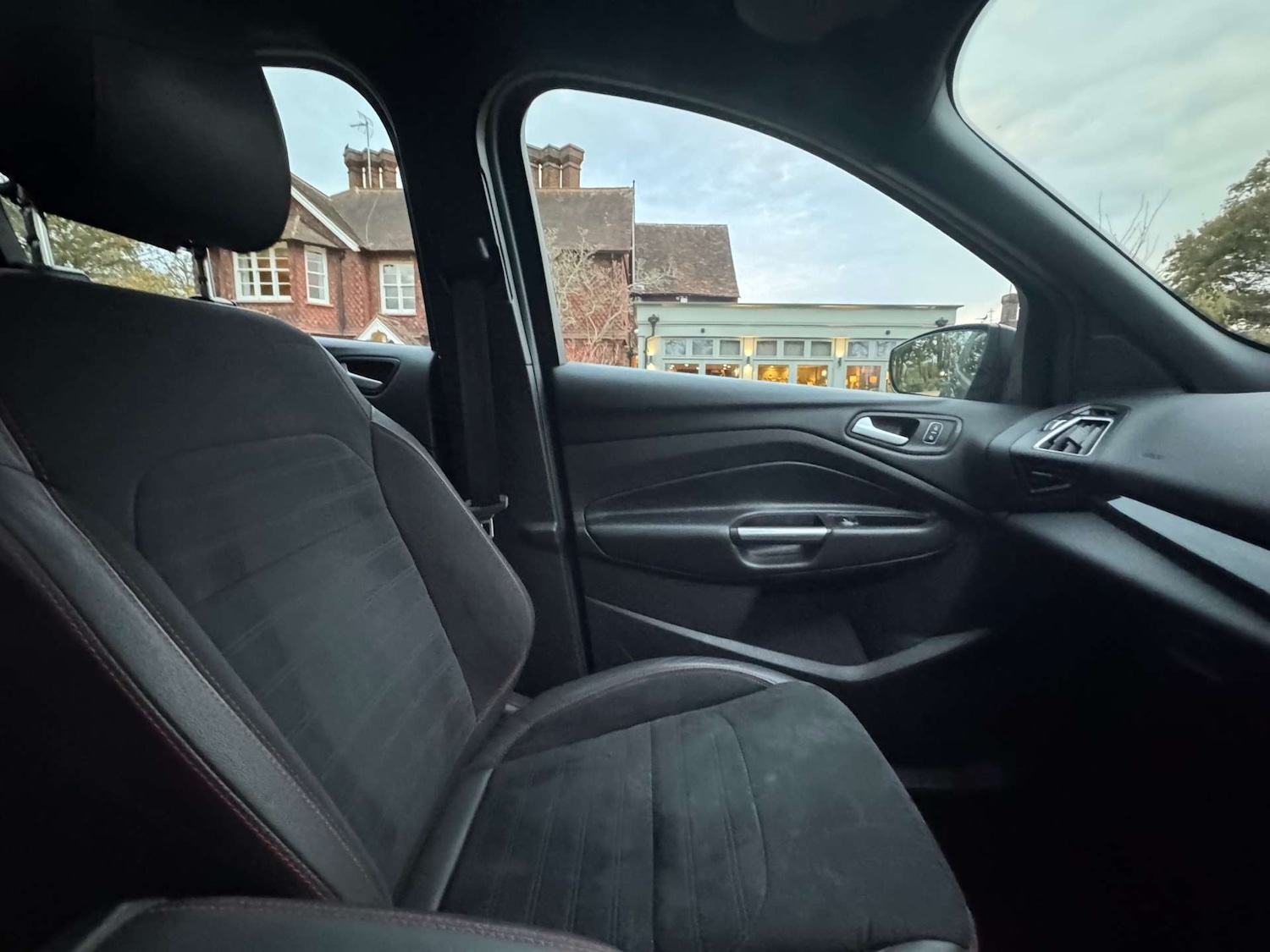 Used Ford Kuga 2018 for sale - 76427153: Photo 27