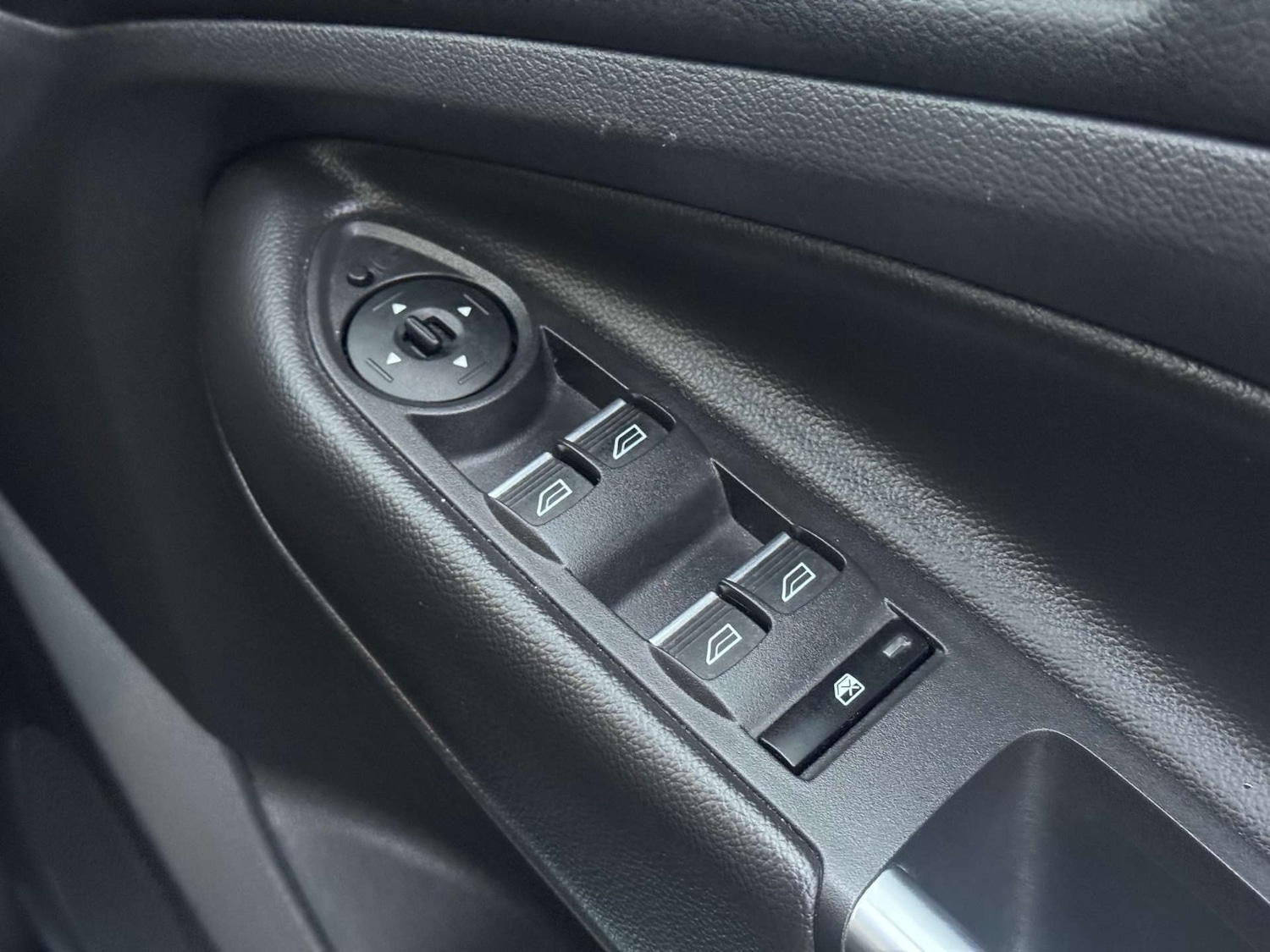 Used Ford Kuga 2018 for sale - 76427153: Photo 30