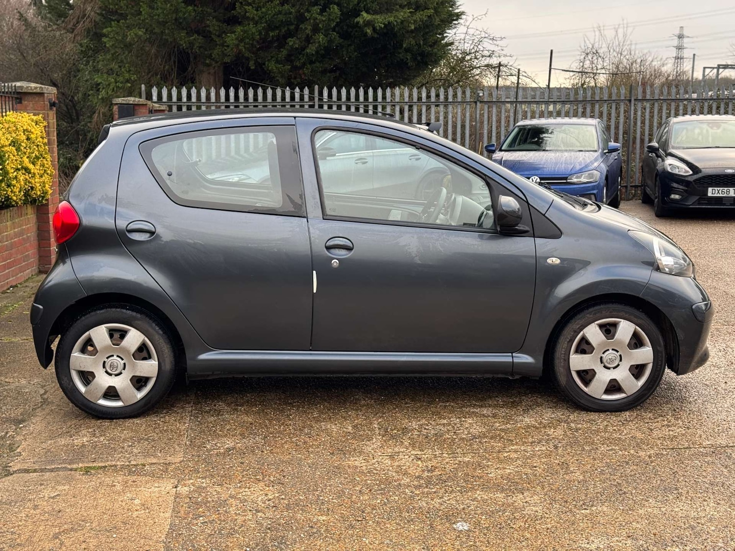 Used Toyota AYGO 2007 for sale - 77221015: Photo 10