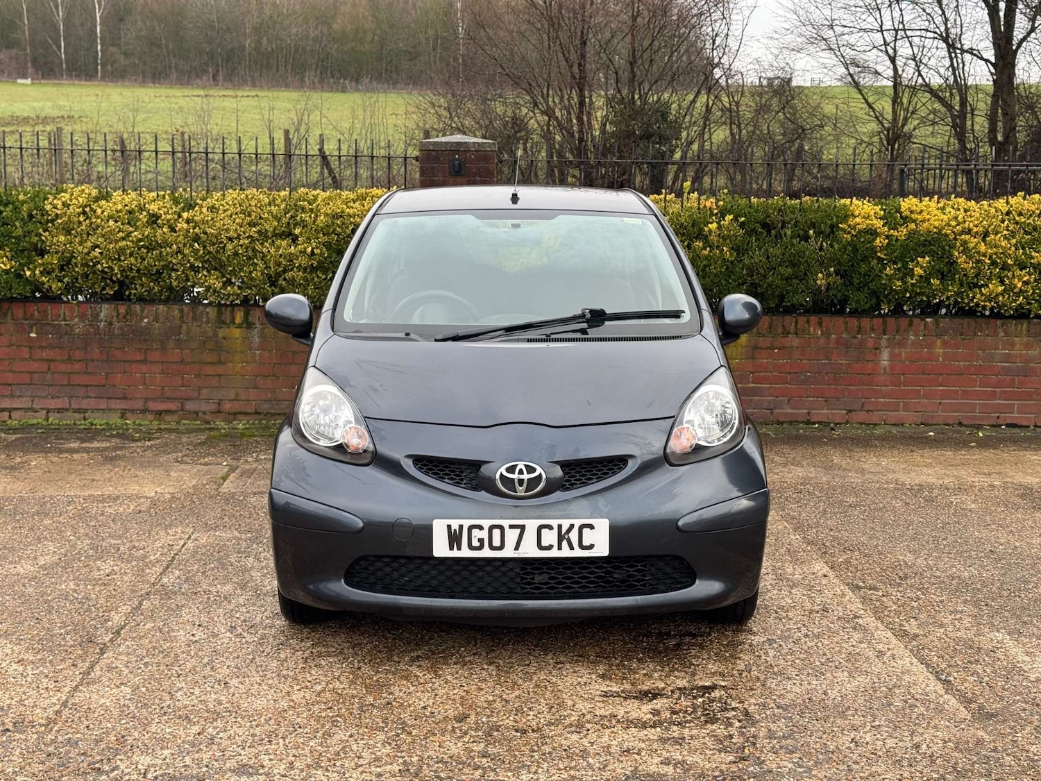 Used Toyota AYGO 2007 for sale - 77221015: Photo 2
