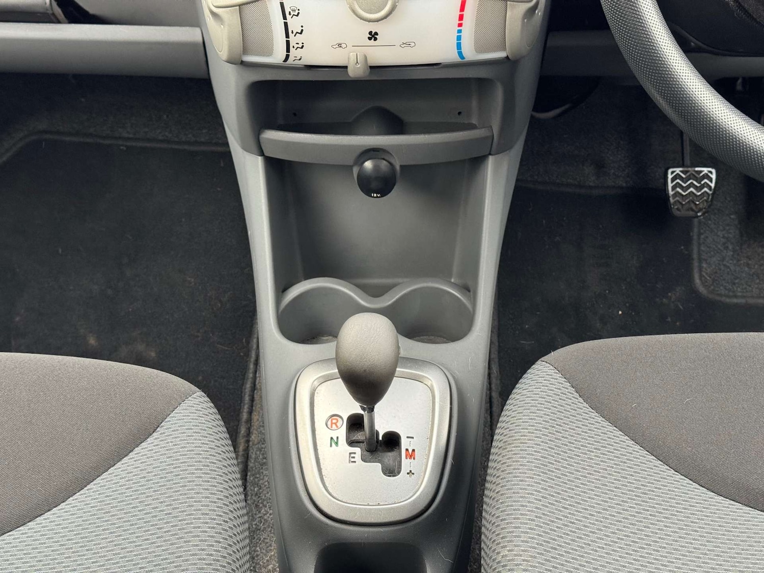 Used Toyota AYGO 2007 for sale - 77221015: Photo 24