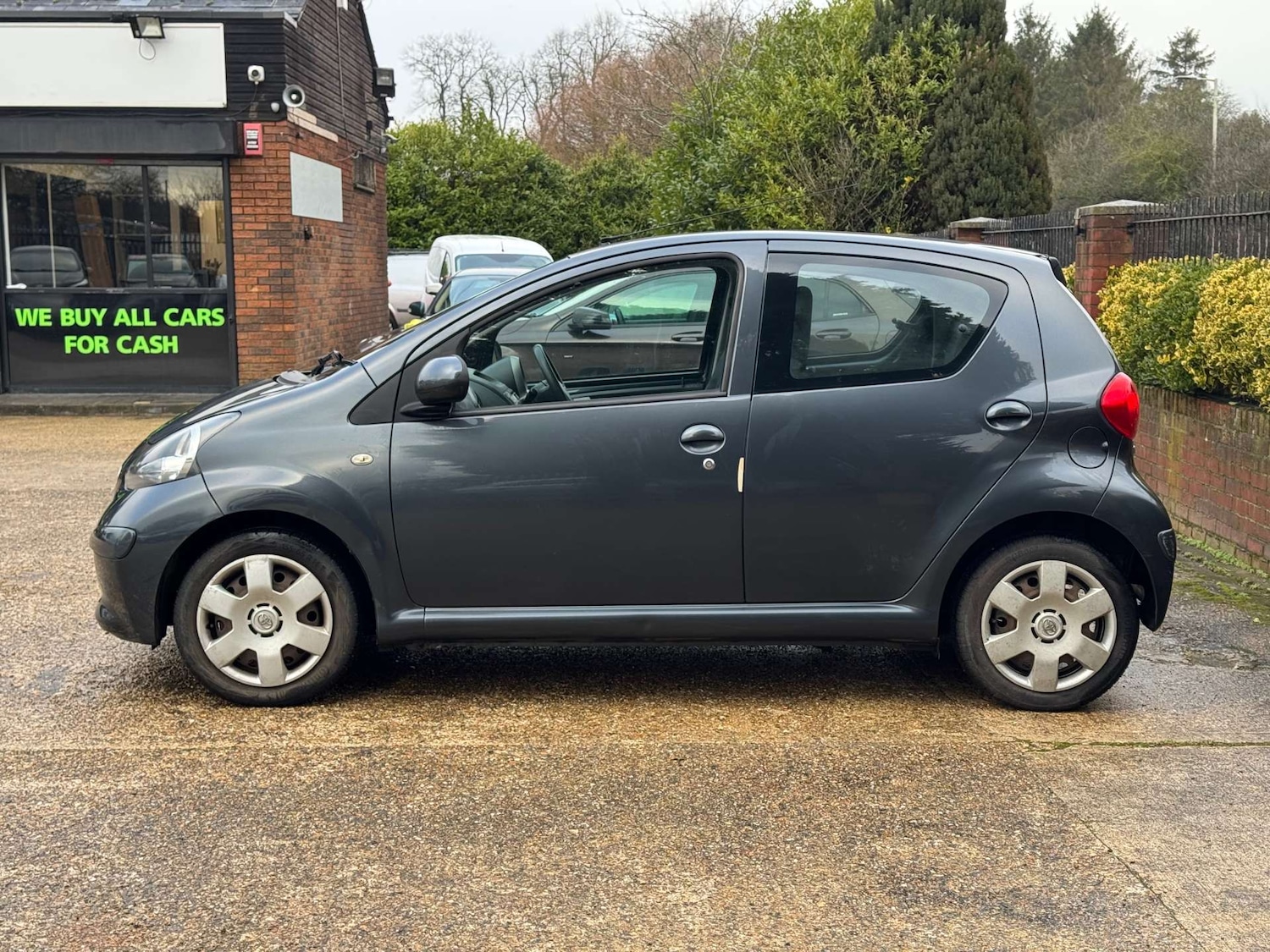 Used Toyota AYGO 2007 for sale - 77221015: Photo 5