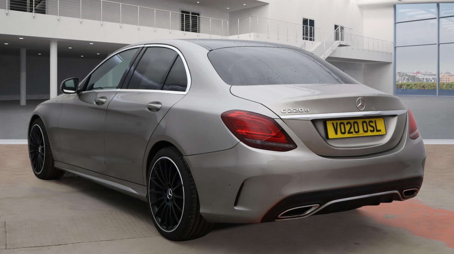 Used Mercedes-Benz C Class 2020 for sale - 77483013: Photo 2