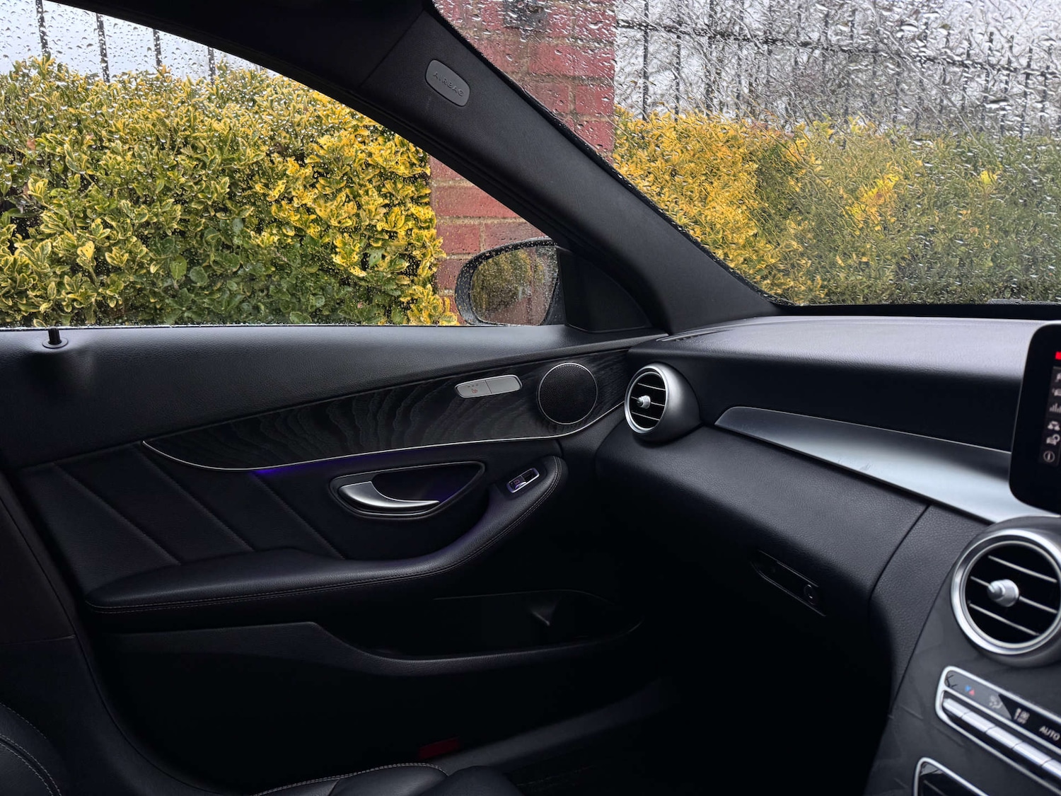 Used Mercedes-Benz C Class 2020 for sale - 77483013: Photo 30