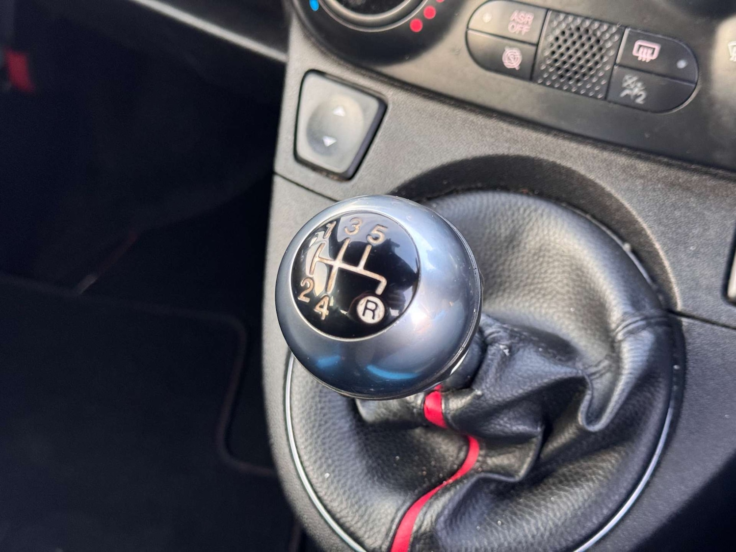 Used Fiat 500 2015 for sale - 78039582: Photo 24