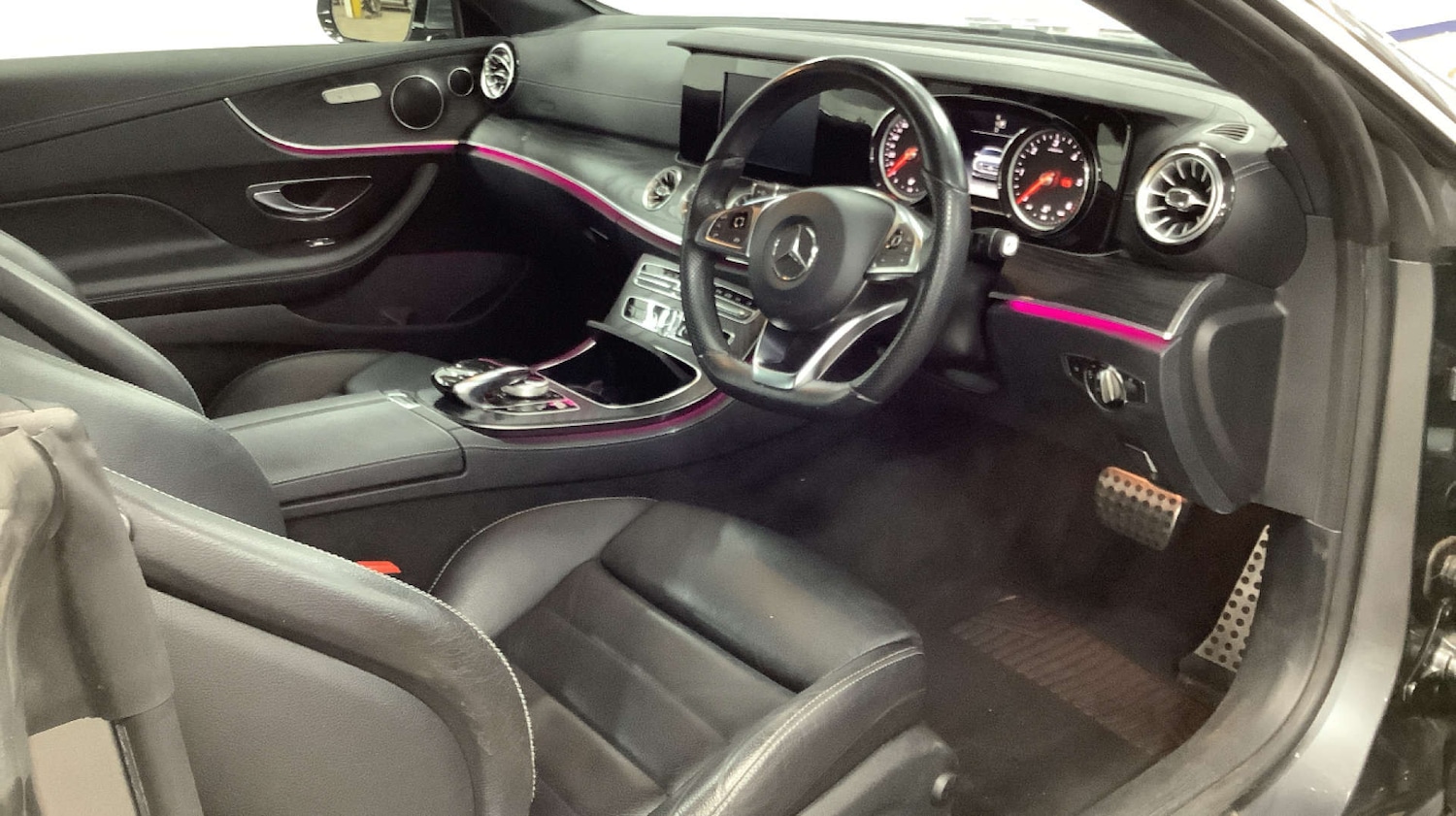 Used Mercedes-Benz E Class 2018 for sale - 77483010: Photo 2