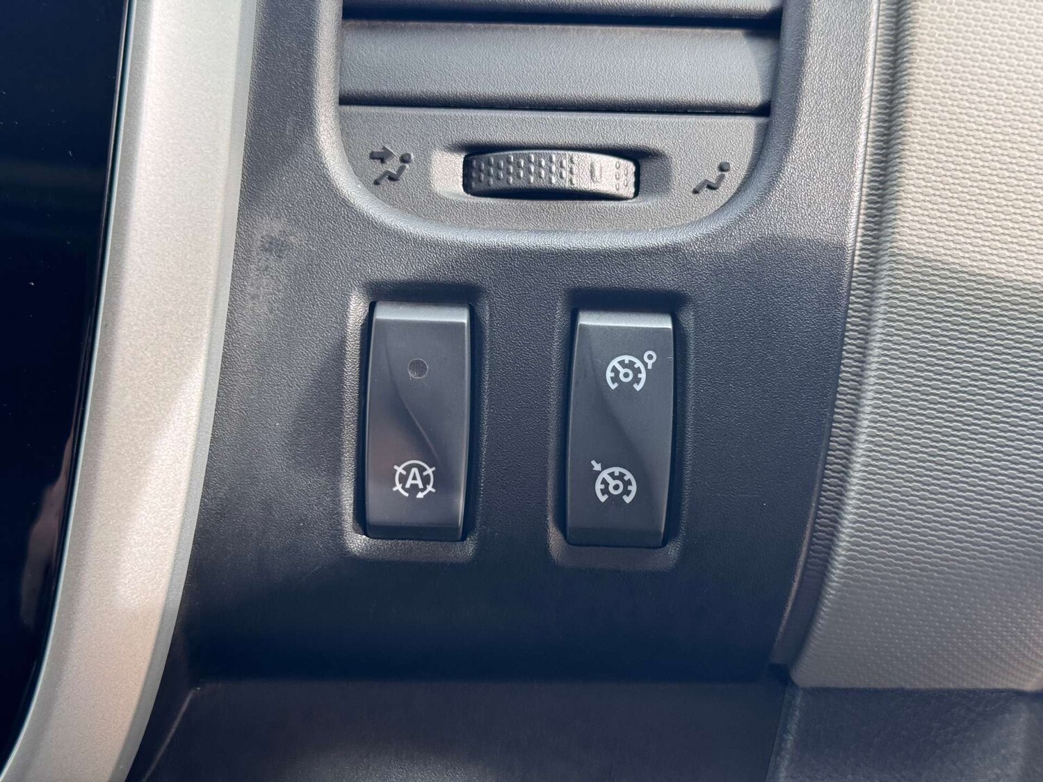 Used Renault Trafic 2018 for sale - 77847497: Photo 42