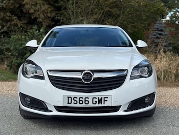 Used Vauxhall Insignia 2016 for sale - 75858499: Photo