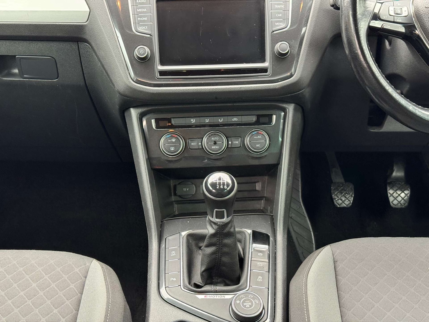 Used Volkswagen Tiguan 2016 for sale - 76829795: Photo 23