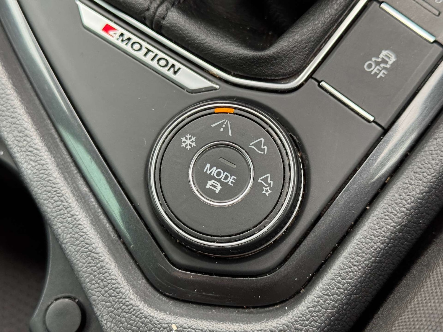 Used Volkswagen Tiguan 2016 for sale - 76829795: Photo 42