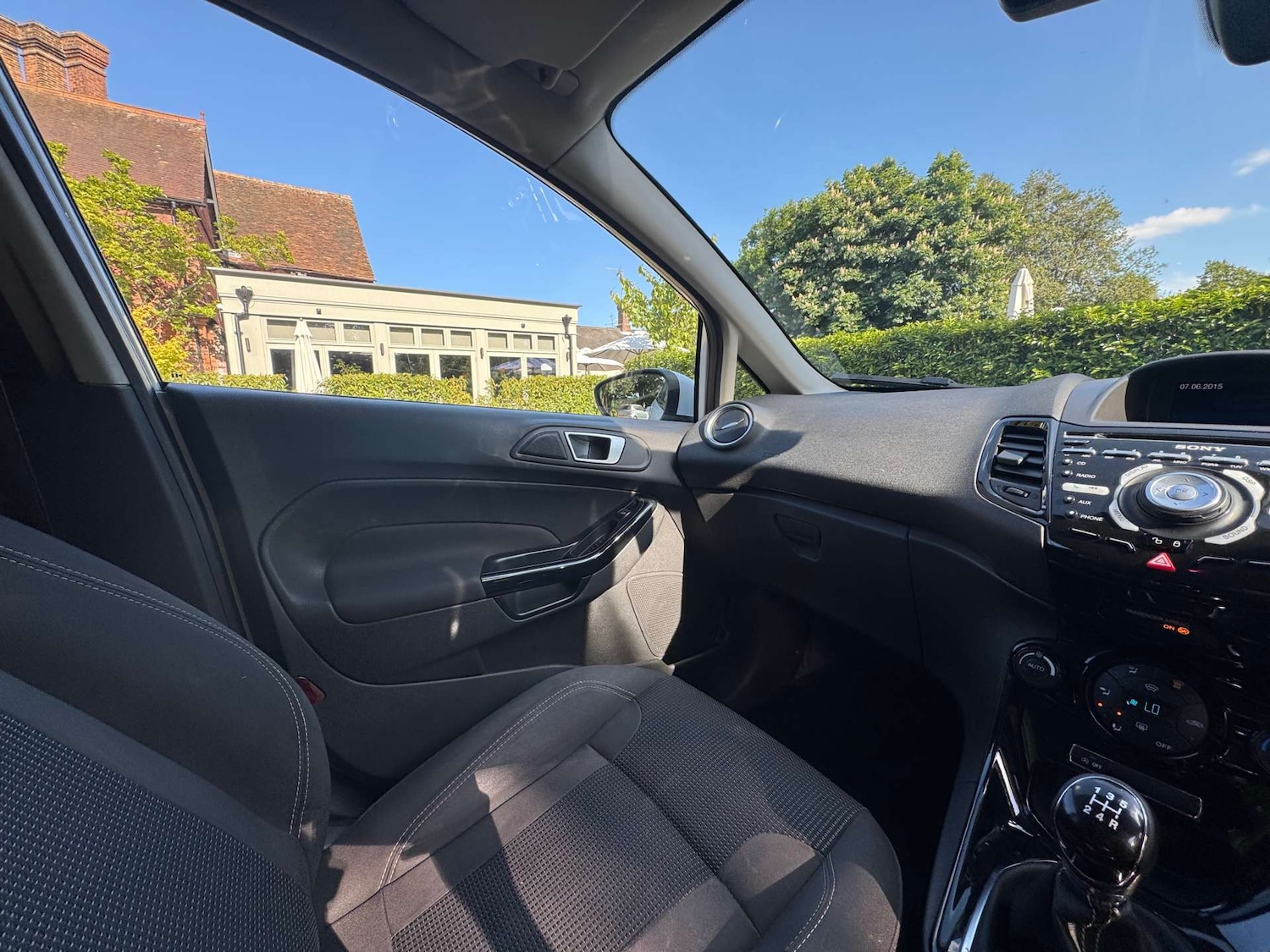 Used Ford Fiesta 2015 for sale - 77118014: Photo 24