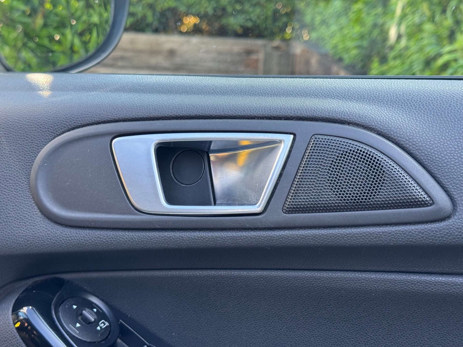 Used Ford Fiesta 2015 for sale - 77118014: Photo 27