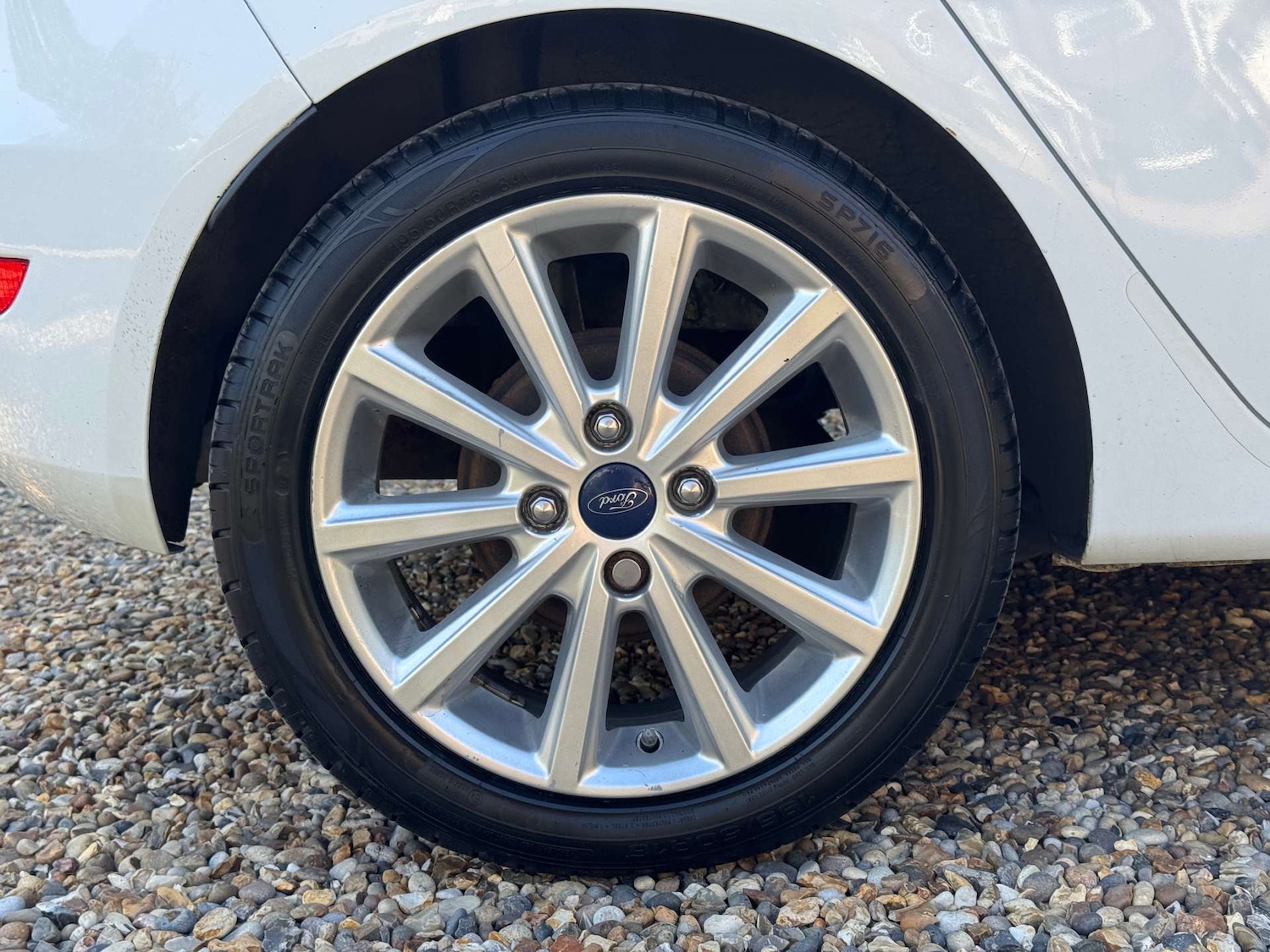 Used Ford Fiesta 2015 for sale - 77118014: Photo 29