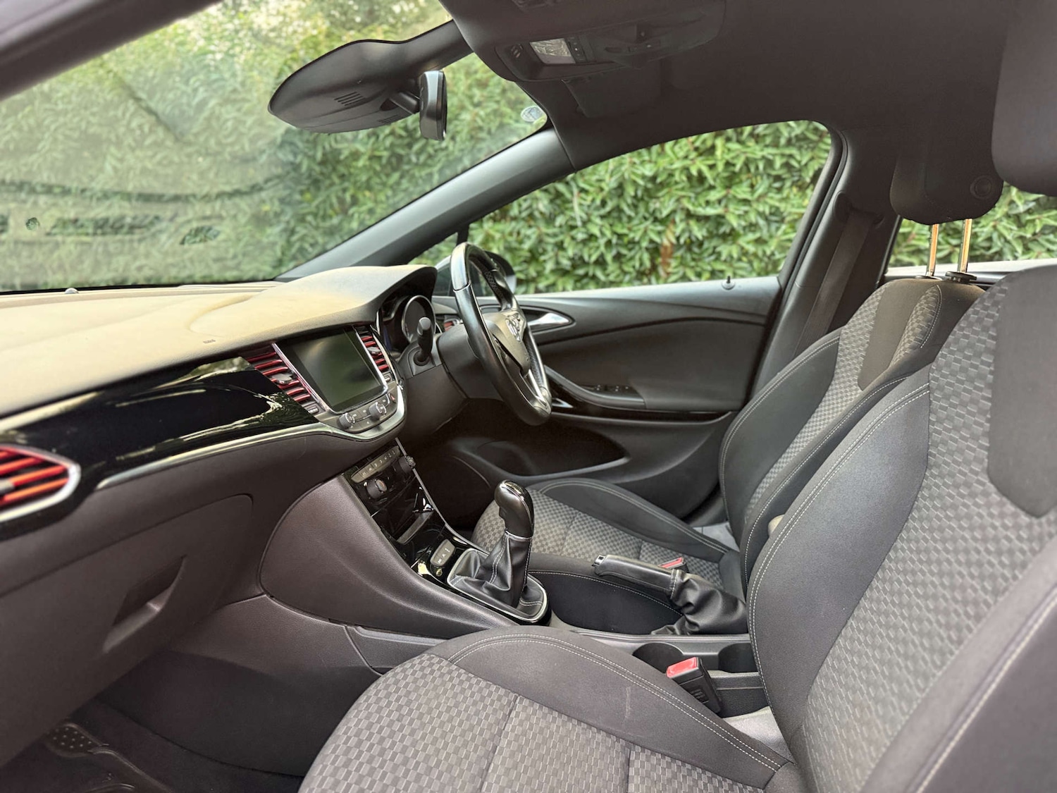 Used Vauxhall Astra 2017 for sale - 76118388: Photo 30