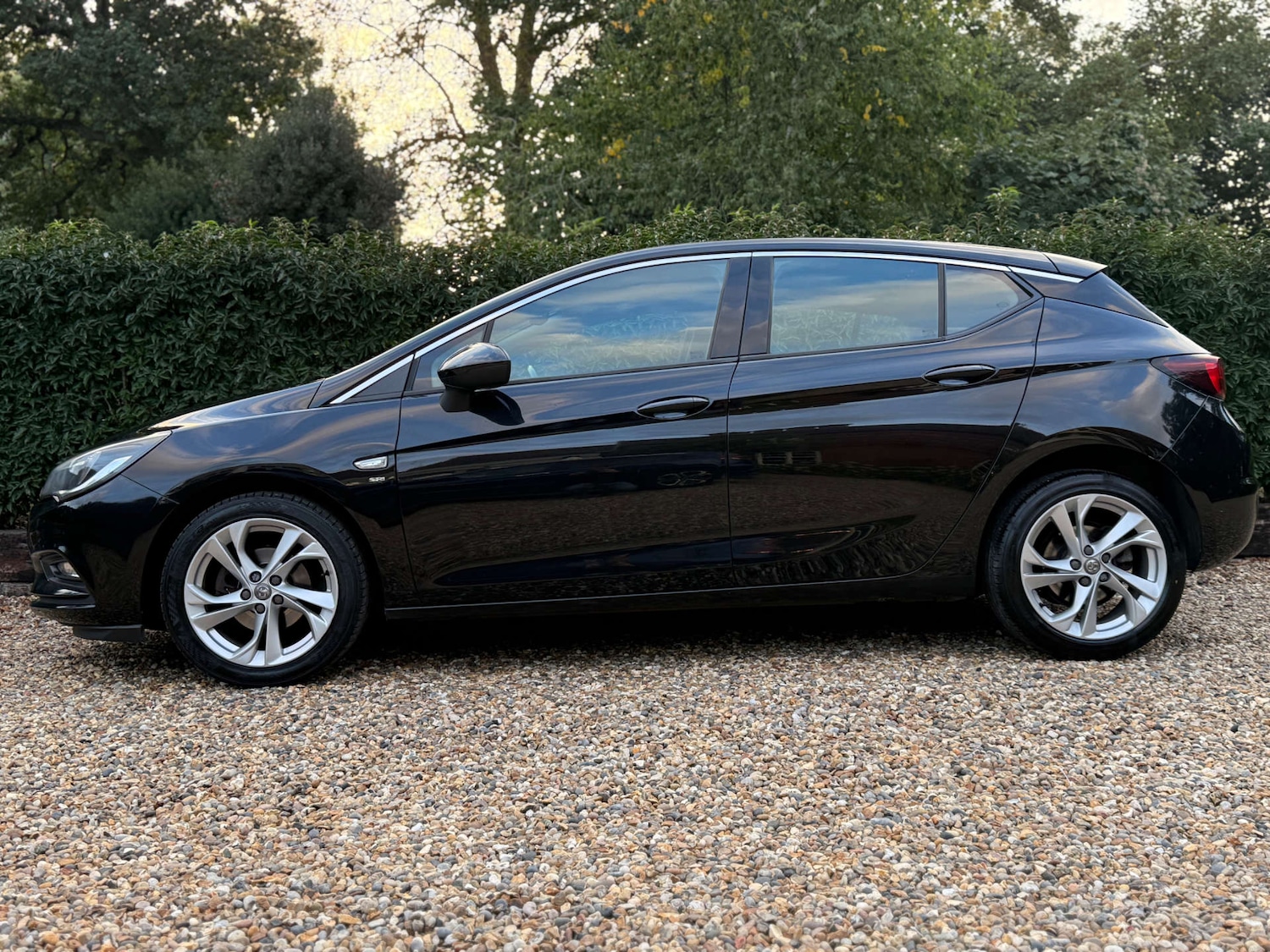 Used Vauxhall Astra 2017 for sale - 76118388: Photo 8