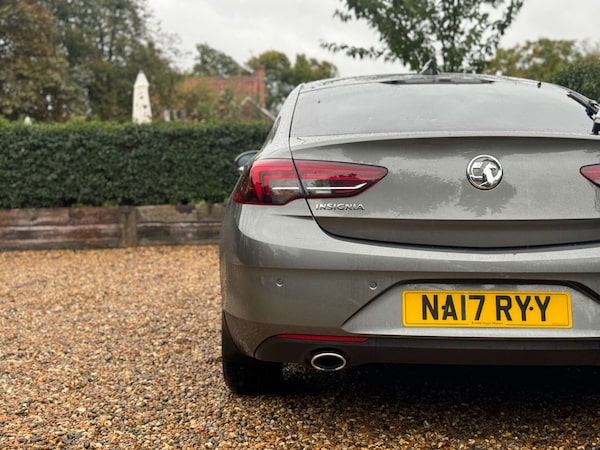 Used Vauxhall Insignia 2017 for sale - 76129247: Photo 11