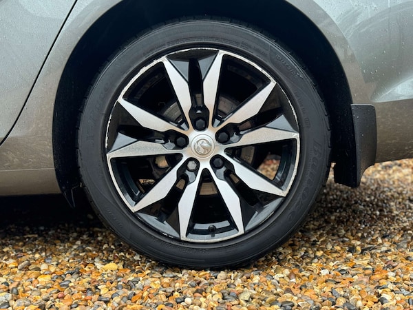 Used Vauxhall Insignia 2017 for sale - 76129247: Photo 26