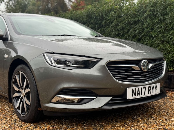 Used Vauxhall Insignia 2017 for sale - 76129247: Photo 5
