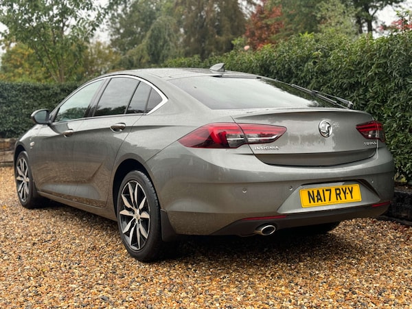 Used Vauxhall Insignia 2017 for sale - 76129247: Photo 7