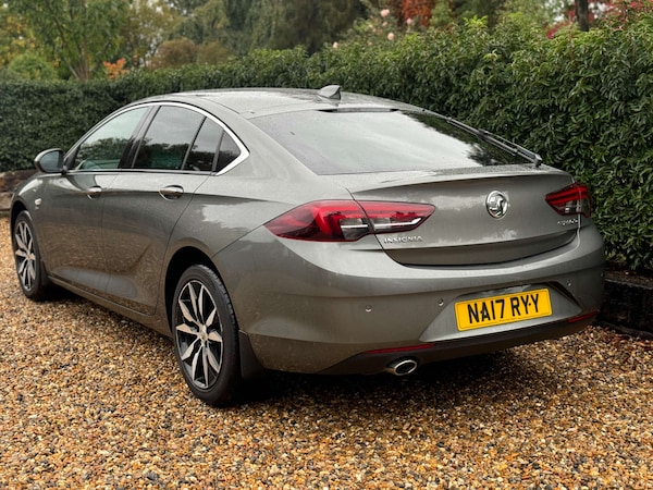 Used Vauxhall Insignia 2017 for sale - 76129247: Photo 8