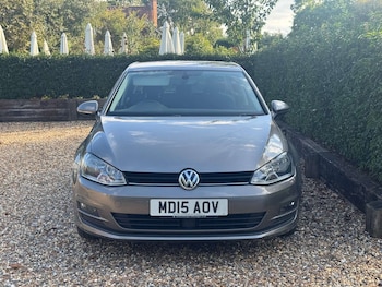 Used Volkswagen Golf 2015 for sale - 75920591: Photo